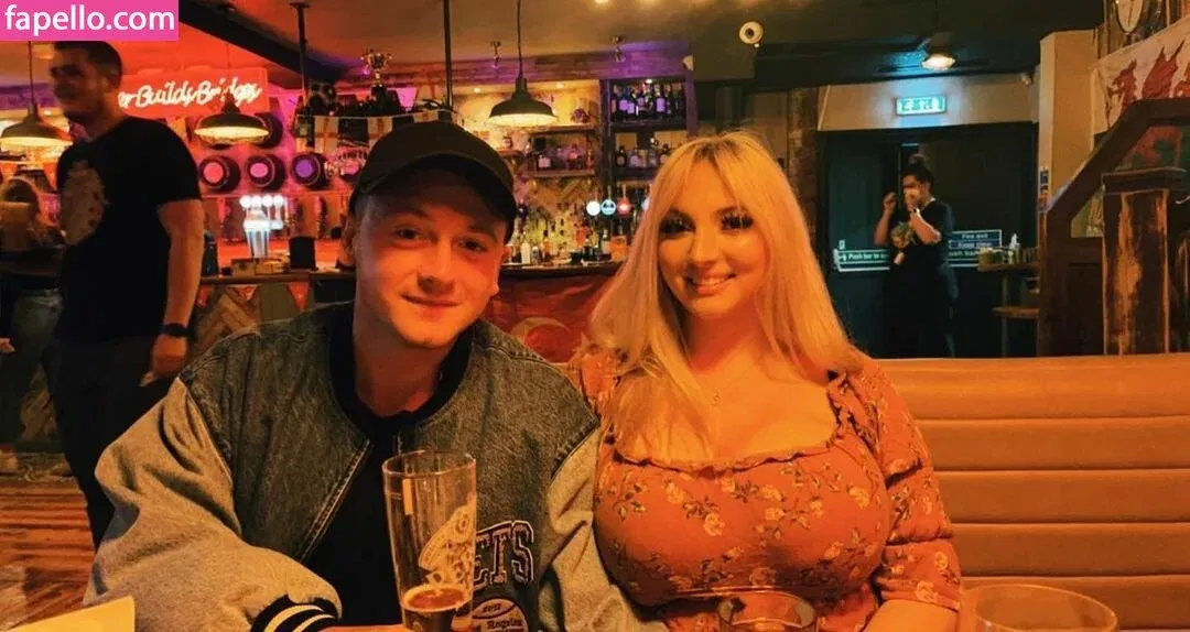 Shona Colson Onlyfans Photo Gallery 