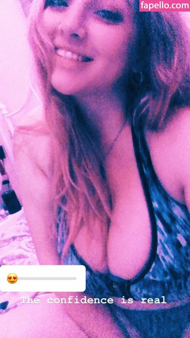 Shona Colson Onlyfans Photo Gallery 