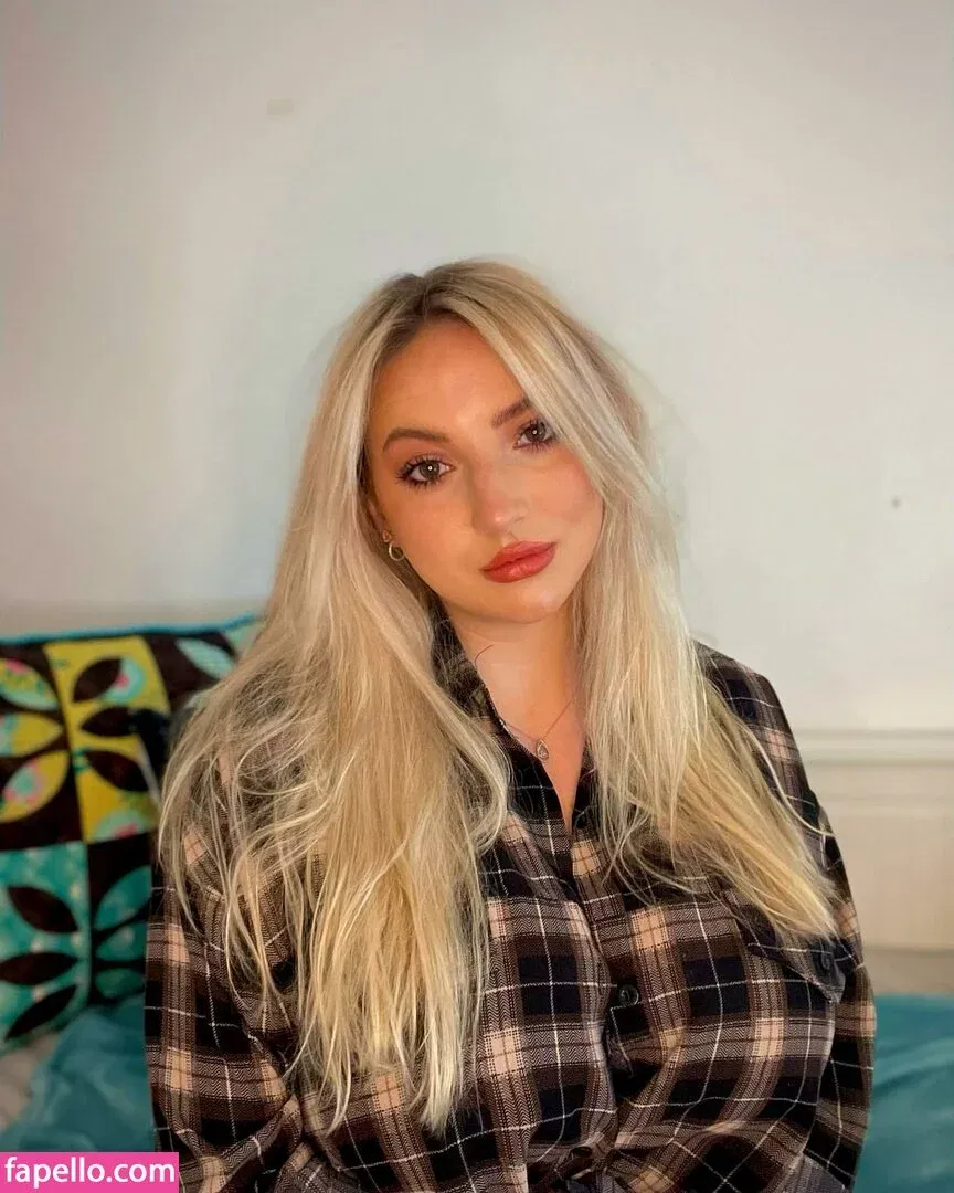 Shona Colson Onlyfans Photo Gallery 