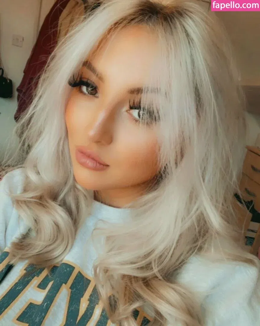 Shona Colson Onlyfans Photo Gallery 