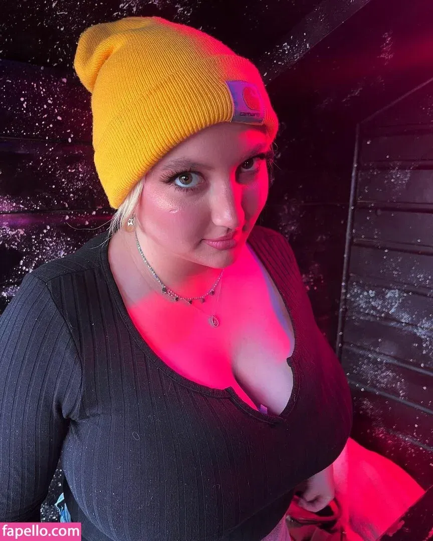 Shona Colson Onlyfans Photo Gallery 