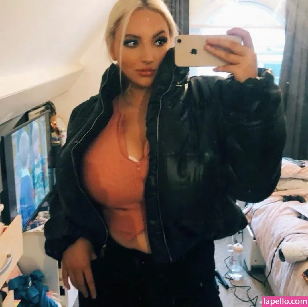 Shona Colson Onlyfans Photo Gallery 