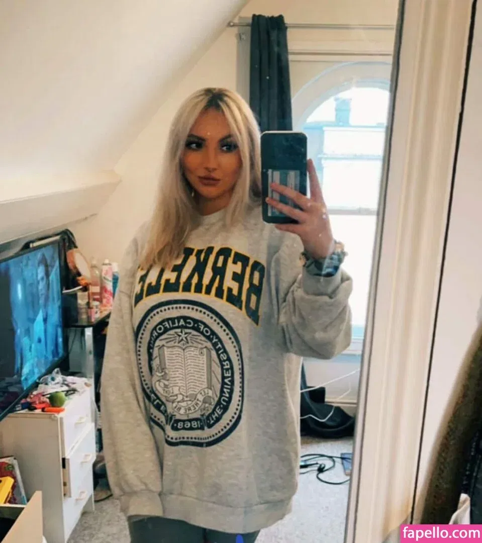 Shona Colson Onlyfans Photo Gallery 