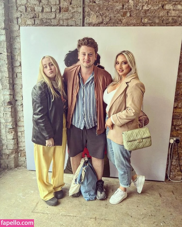 Shona Colson Onlyfans Photo Gallery 