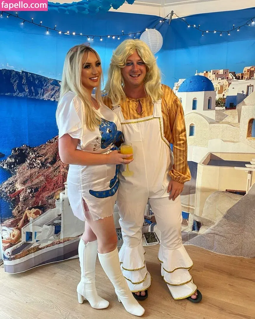 Shona Colson Onlyfans Photo Gallery 