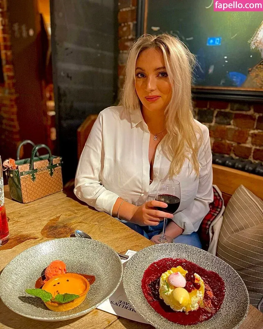 Shona Colson Onlyfans Photo Gallery 