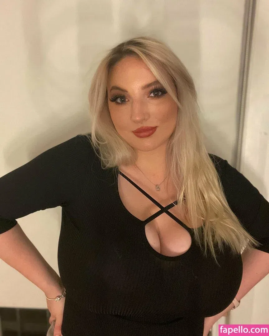 Shona Colson Onlyfans Photo Gallery 