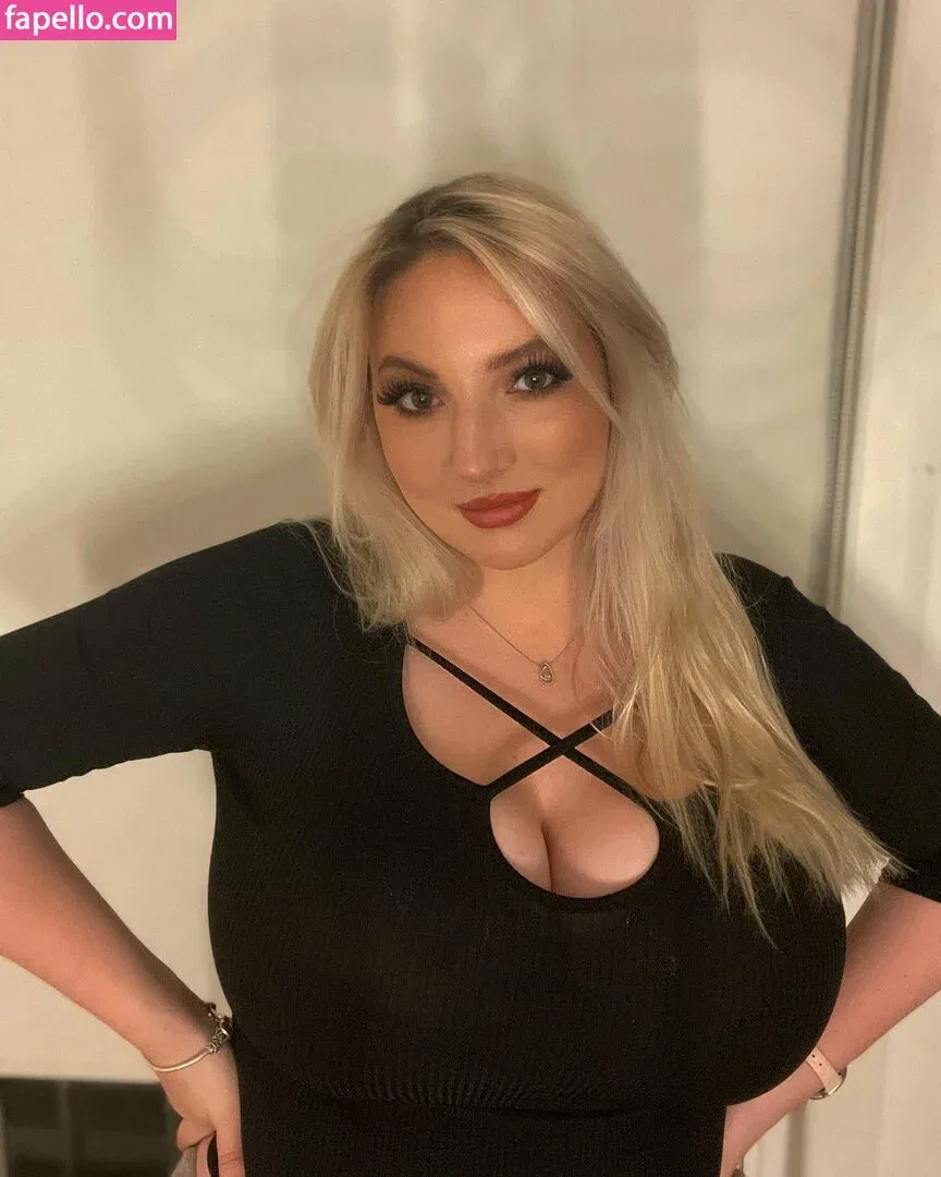 Shona Colson Onlyfans Photo Gallery 