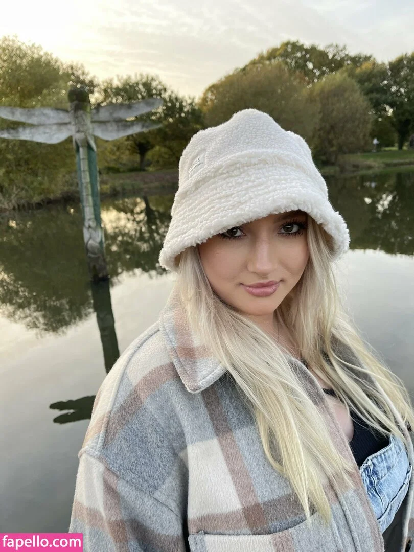 Shona Colson Onlyfans Photo Gallery 