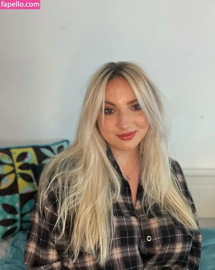 Shona Colson Onlyfans Photo Gallery 