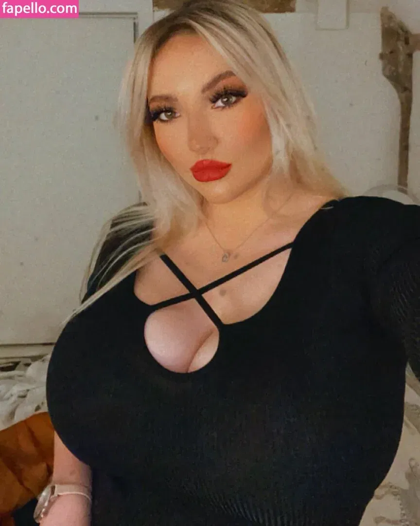 Shona Colson Onlyfans Photo Gallery 