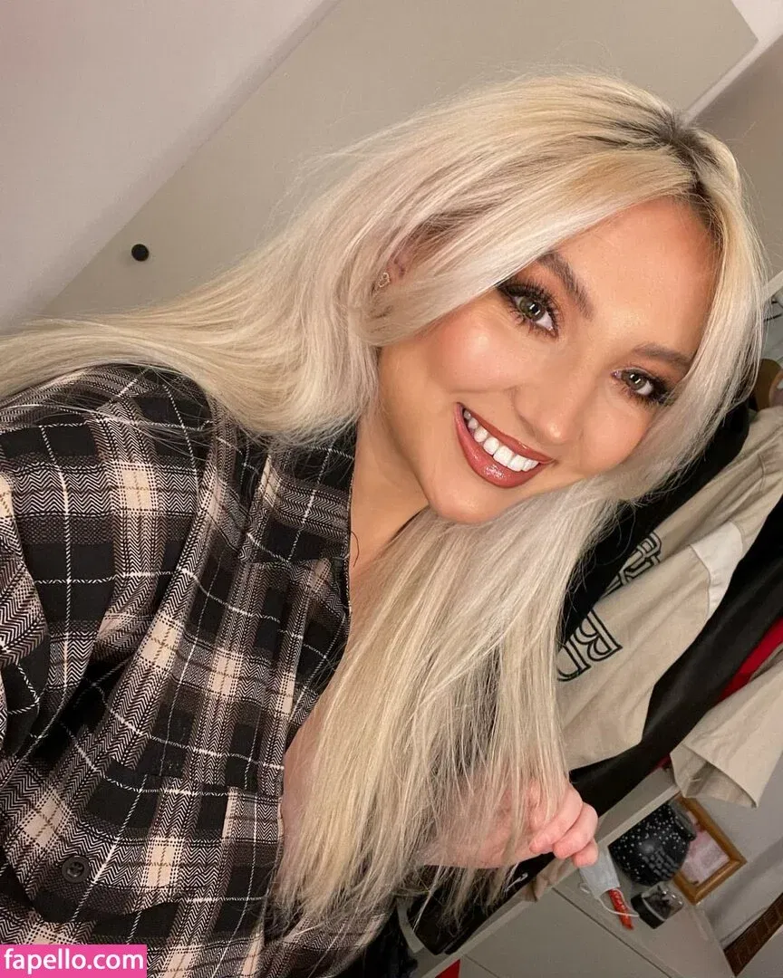 Shona Colson Onlyfans Photo Gallery 