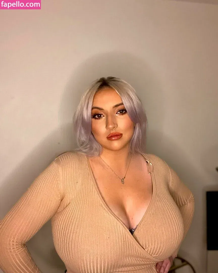 Shona Colson Onlyfans Photo Gallery 