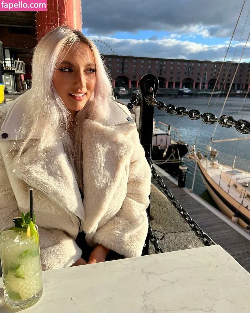 Shona Colson Onlyfans Photo Gallery 