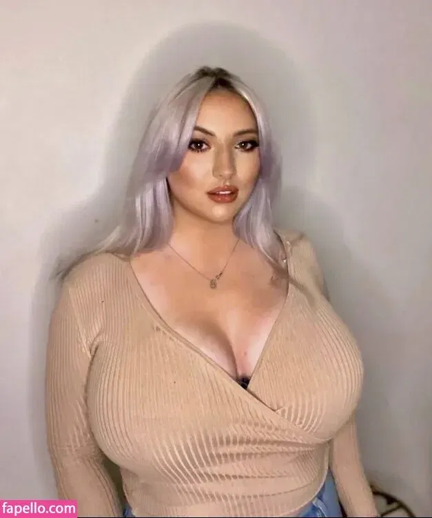 Shona Colson Onlyfans Photo Gallery 