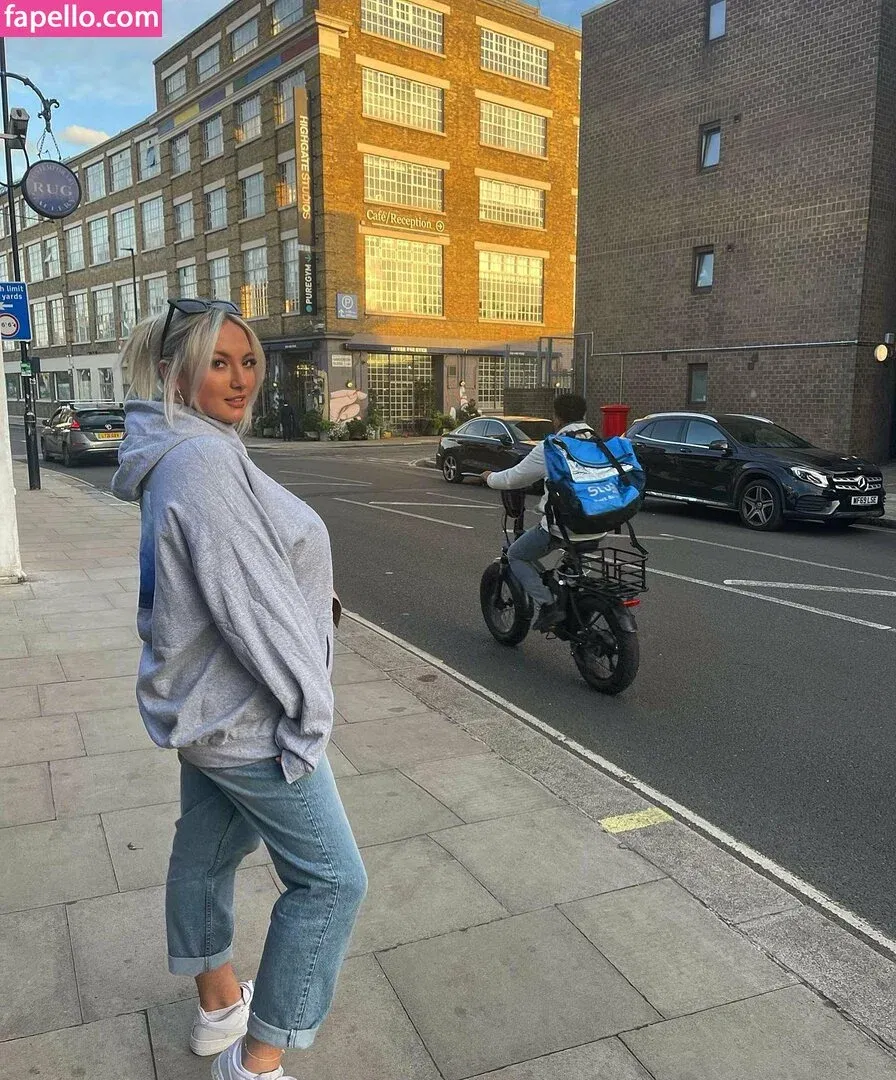 Shona Colson Onlyfans Photo Gallery 