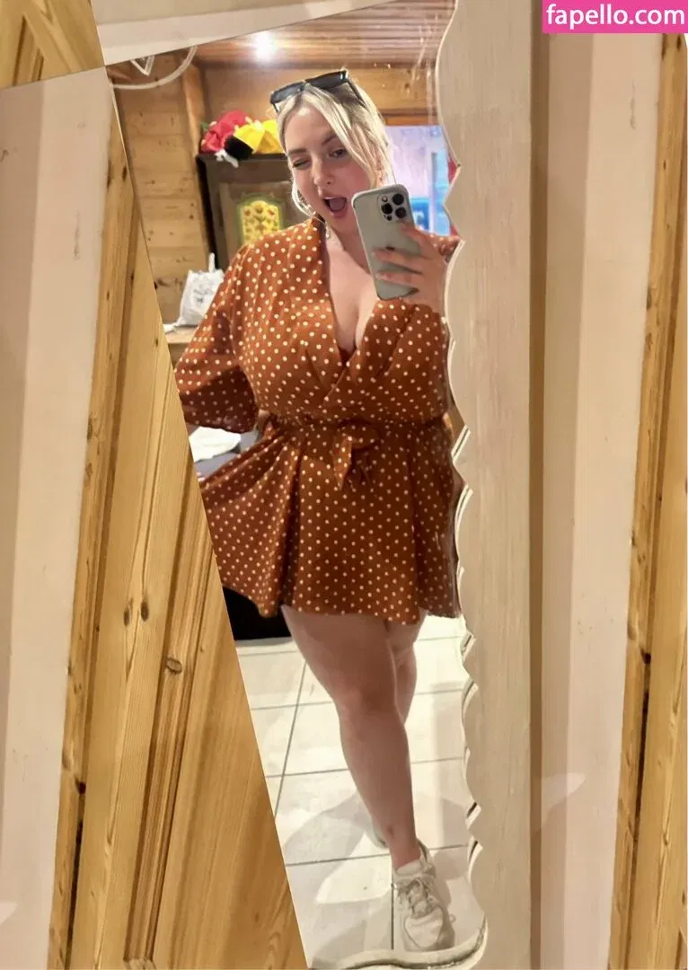 Shona Colson Onlyfans Photo Gallery 