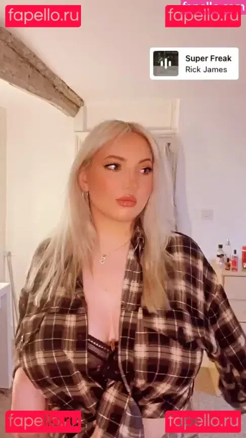 Shona Colson Onlyfans Photo Gallery 