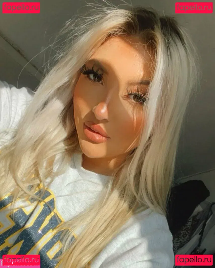 Shona Colson Onlyfans Photo Gallery 