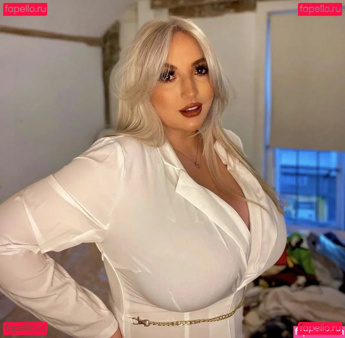 Shona Colson Onlyfans Photo Gallery 