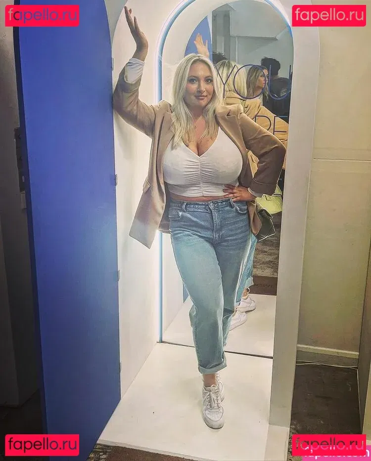 Shona Colson Onlyfans Photo Gallery 