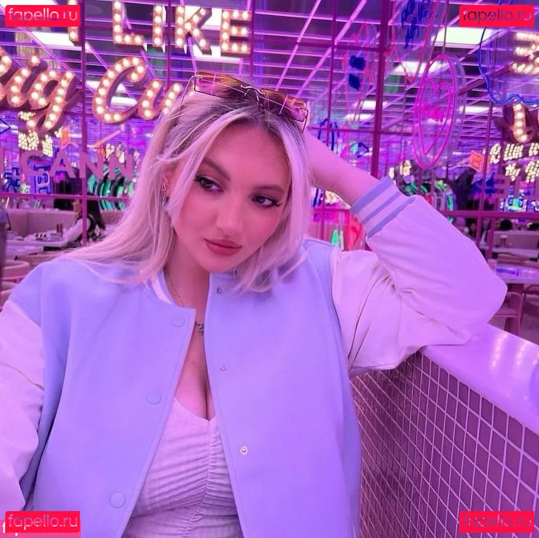 Shona Colson Onlyfans Photo Gallery 