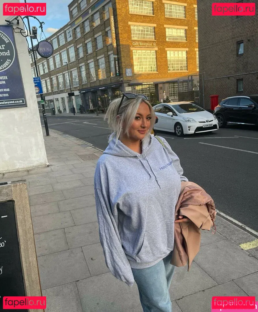 Shona Colson Onlyfans Photo Gallery 