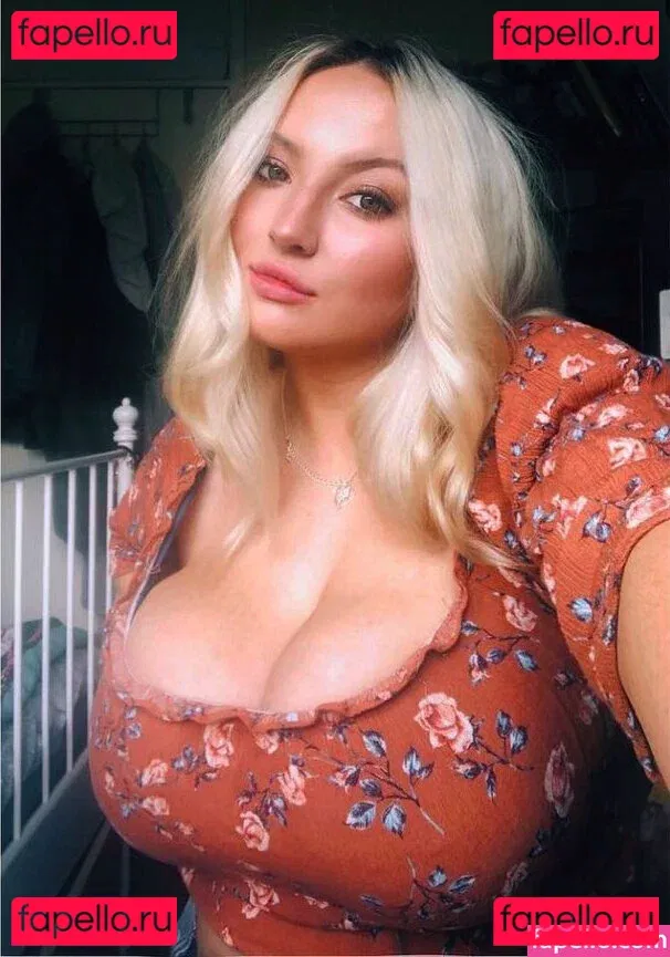 Shona Colson Onlyfans Photo Gallery 