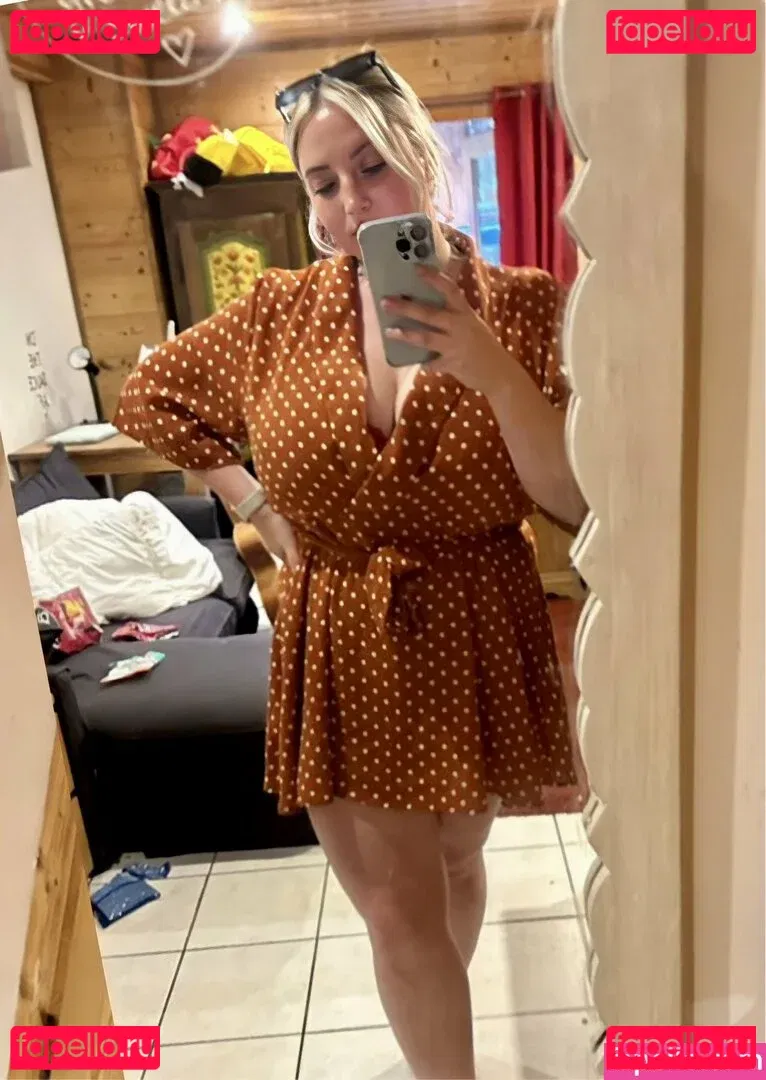 Shona Colson Onlyfans Photo Gallery 