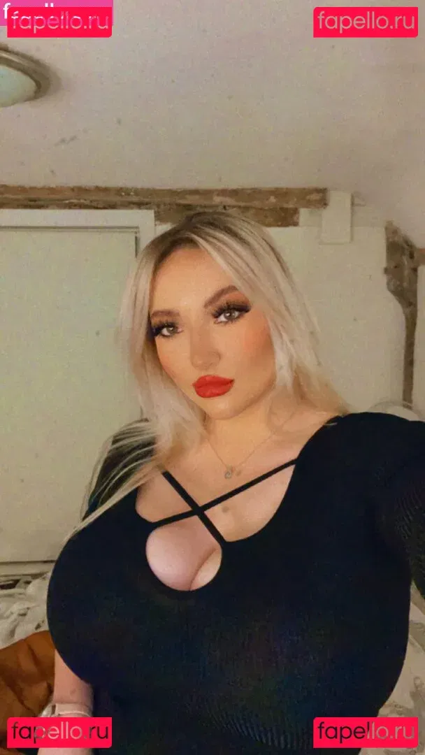 Shona Colson Onlyfans Photo Gallery 