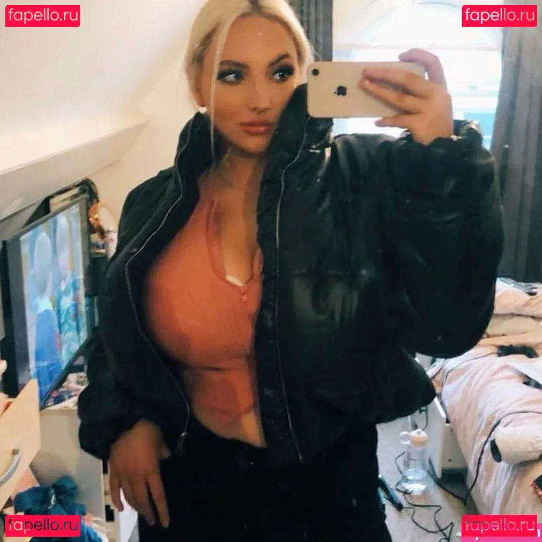 Shona Colson Onlyfans Photo Gallery 