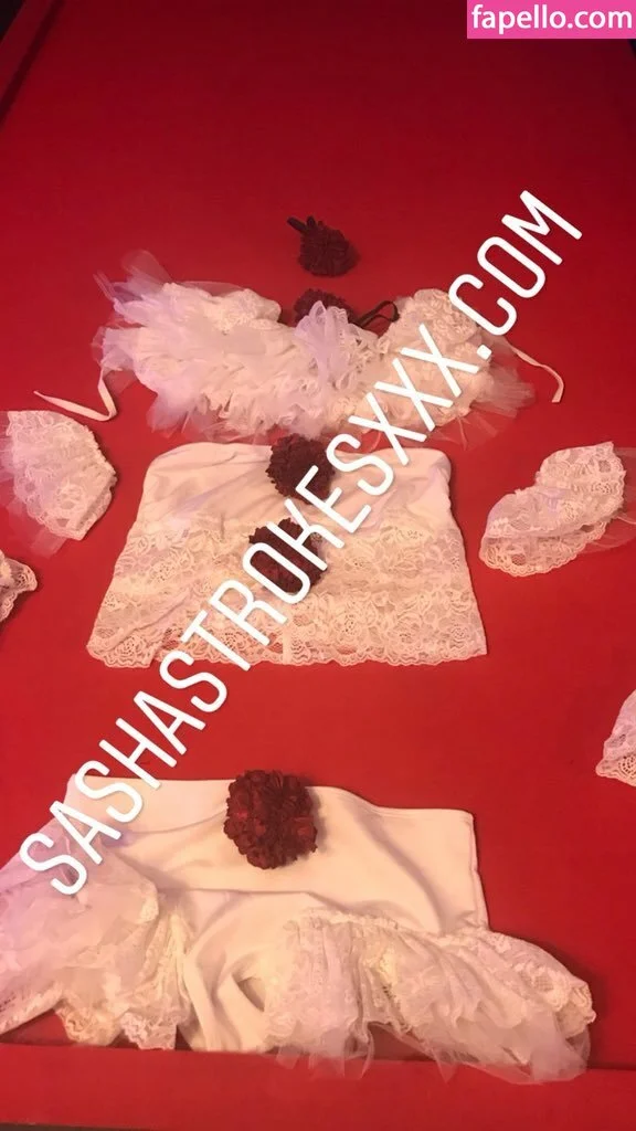 sashastrokes Onlyfans Photo Gallery 