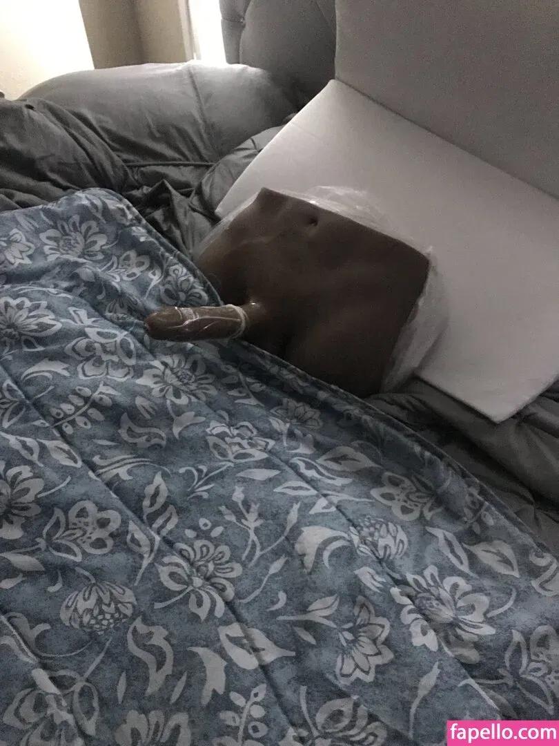 sashastrokes Onlyfans Photo Gallery 