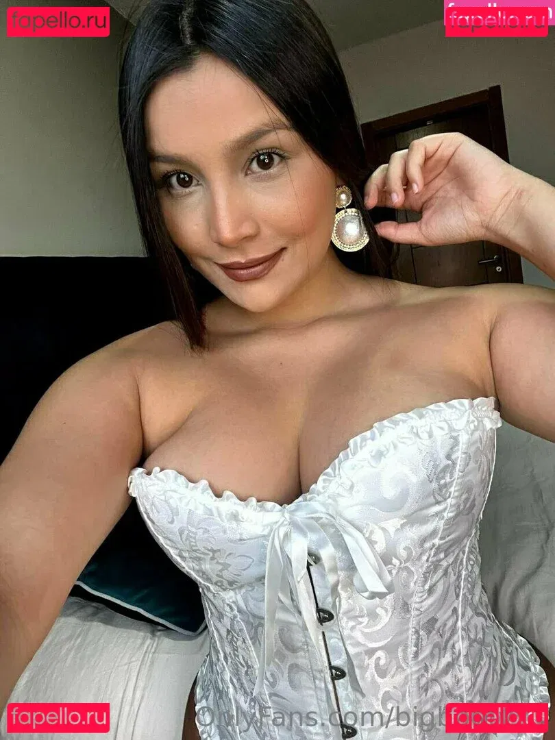 bigbootyx1 Onlyfans Photo Gallery 