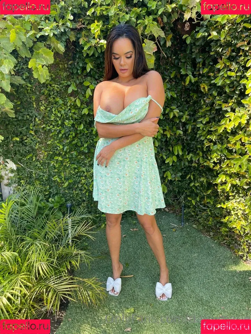 Daisy Marie Onlyfans Photo Gallery 