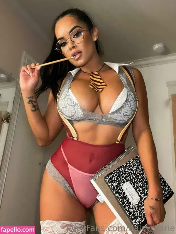 Daisy Marie Onlyfans Photo Gallery 