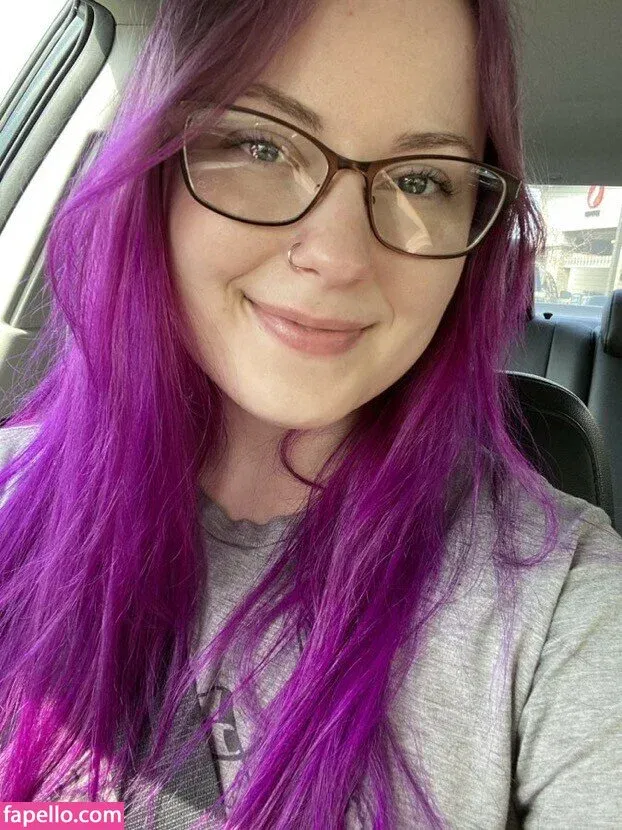 SylveeVT Onlyfans Photo Gallery 