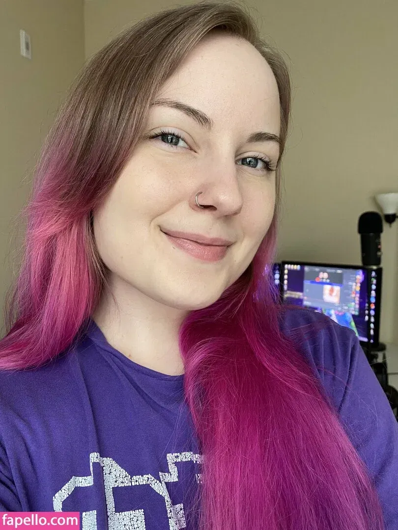 SylveeVT Onlyfans Photo Gallery 