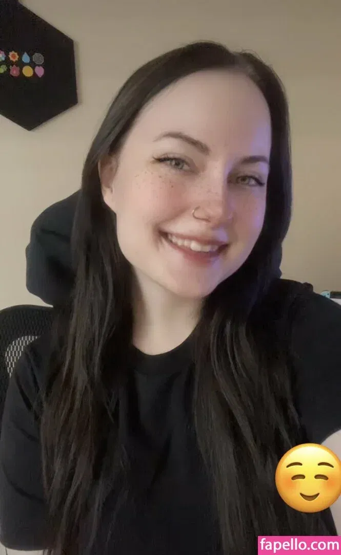 SylveeVT Onlyfans Photo Gallery 