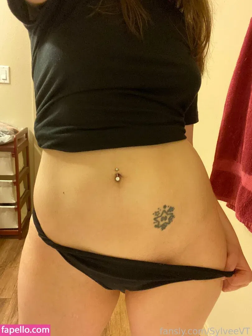 SylveeVT Onlyfans Photo Gallery 