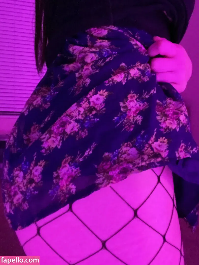 SylveeVT Onlyfans Photo Gallery 