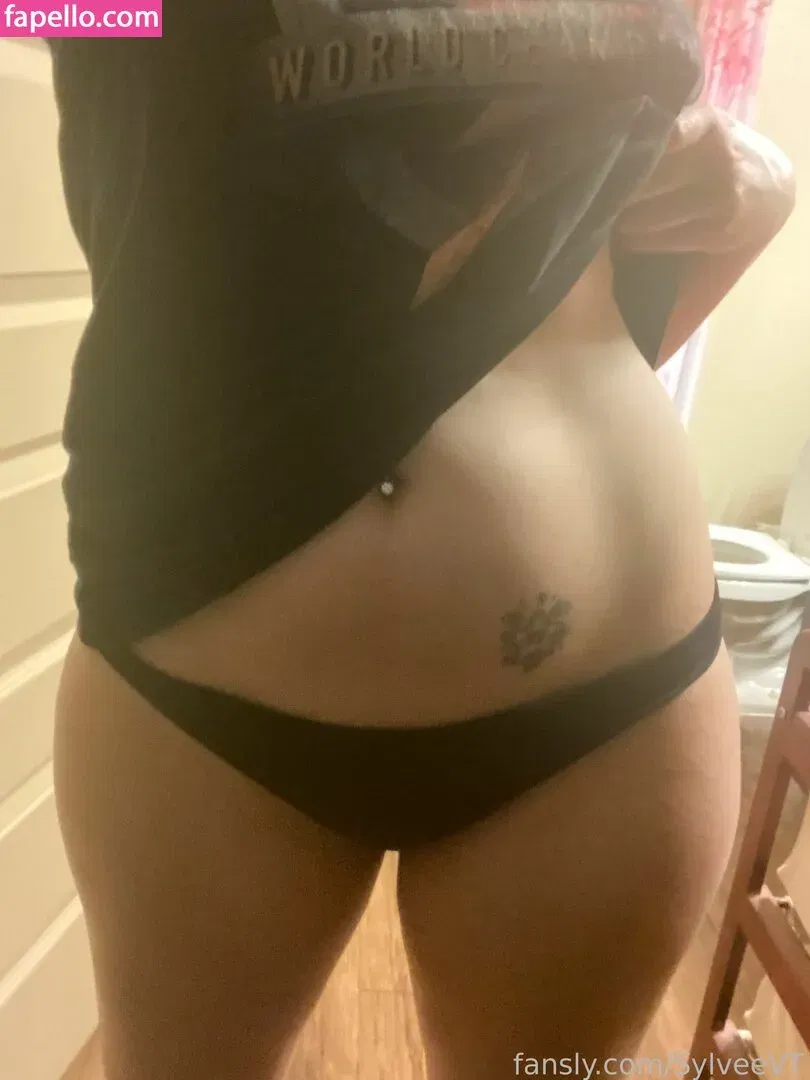 SylveeVT Onlyfans Photo Gallery 