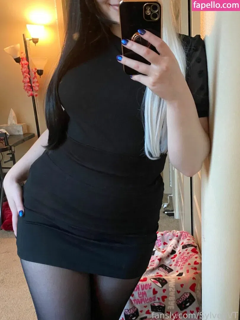 SylveeVT Onlyfans Photo Gallery 