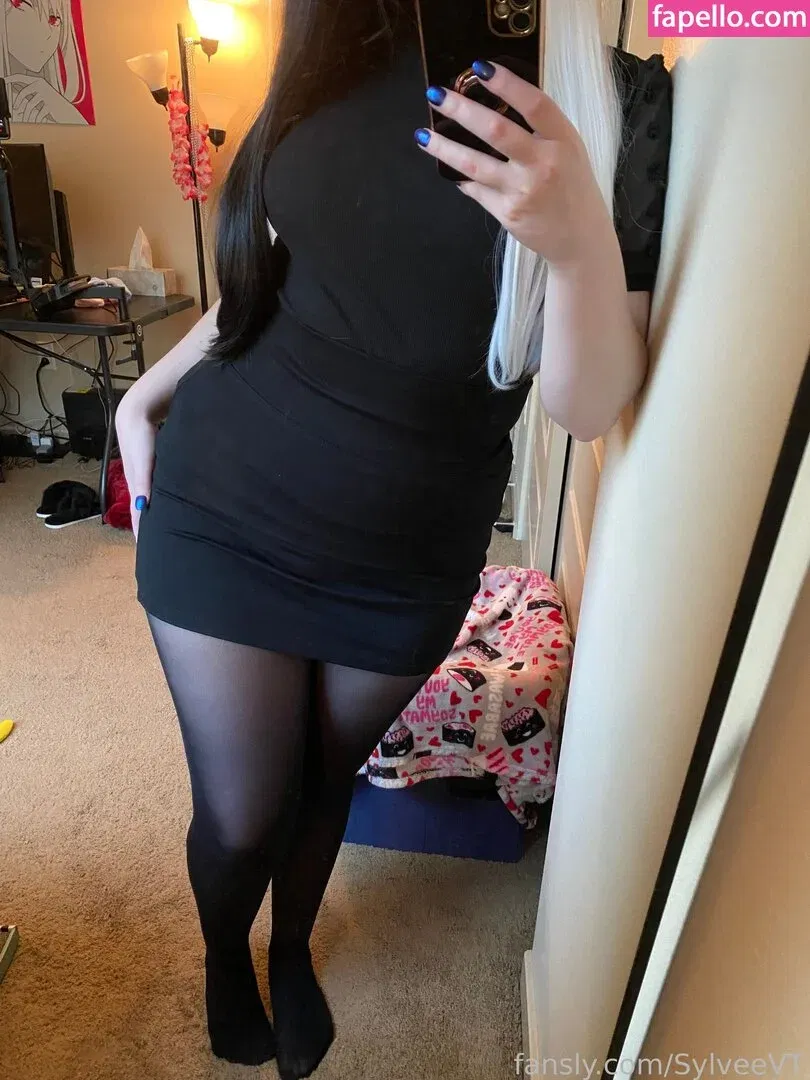 SylveeVT Onlyfans Photo Gallery 