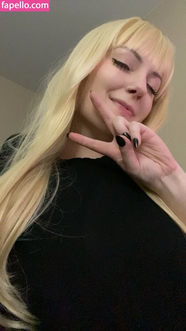 SylveeVT Onlyfans Photo Gallery 