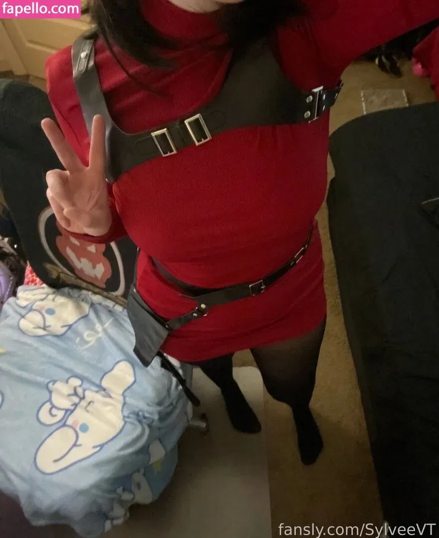 SylveeVT Onlyfans Photo Gallery 