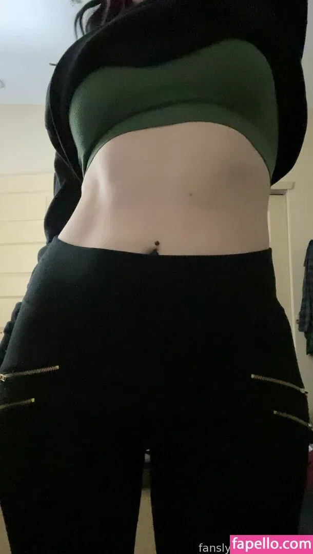 SylveeVT Onlyfans Photo Gallery 