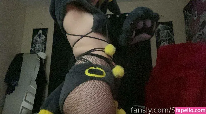 SylveeVT Onlyfans Photo Gallery 