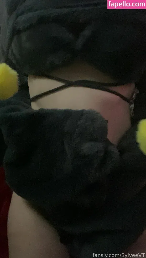 SylveeVT Onlyfans Photo Gallery 
