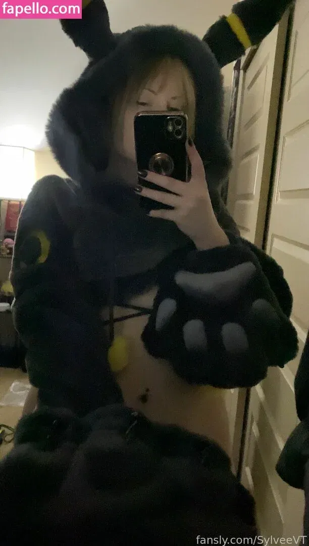 SylveeVT Onlyfans Photo Gallery 